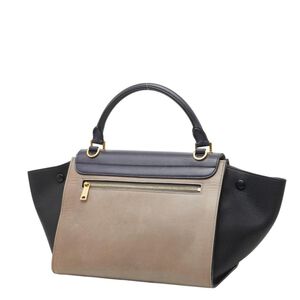 C&eacute;line Trapeze