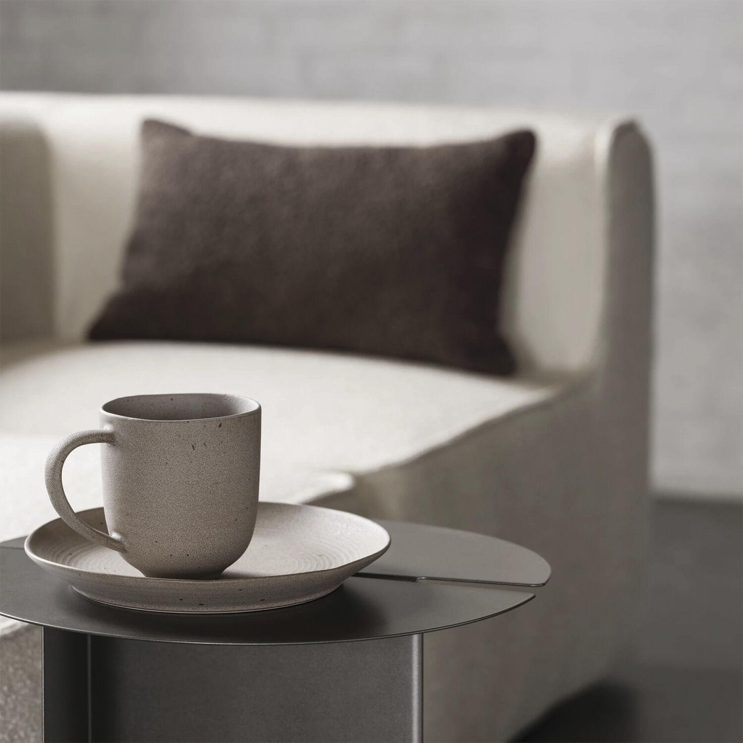 Side table -ORU- Colour Burned Metal Size S &Oslash; 35cm