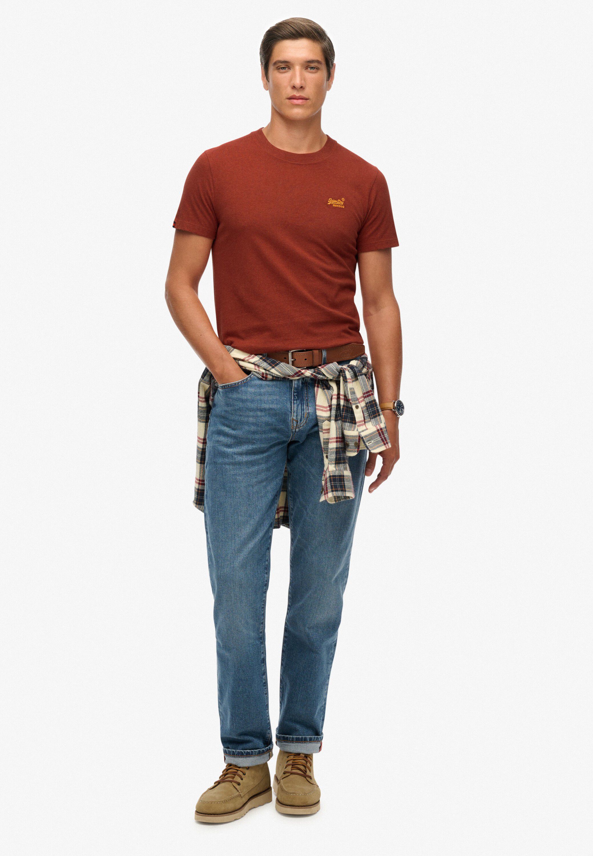 ESSENTIAL LOGO EMB TEE