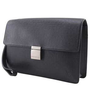 Louis Vuitton Clutch