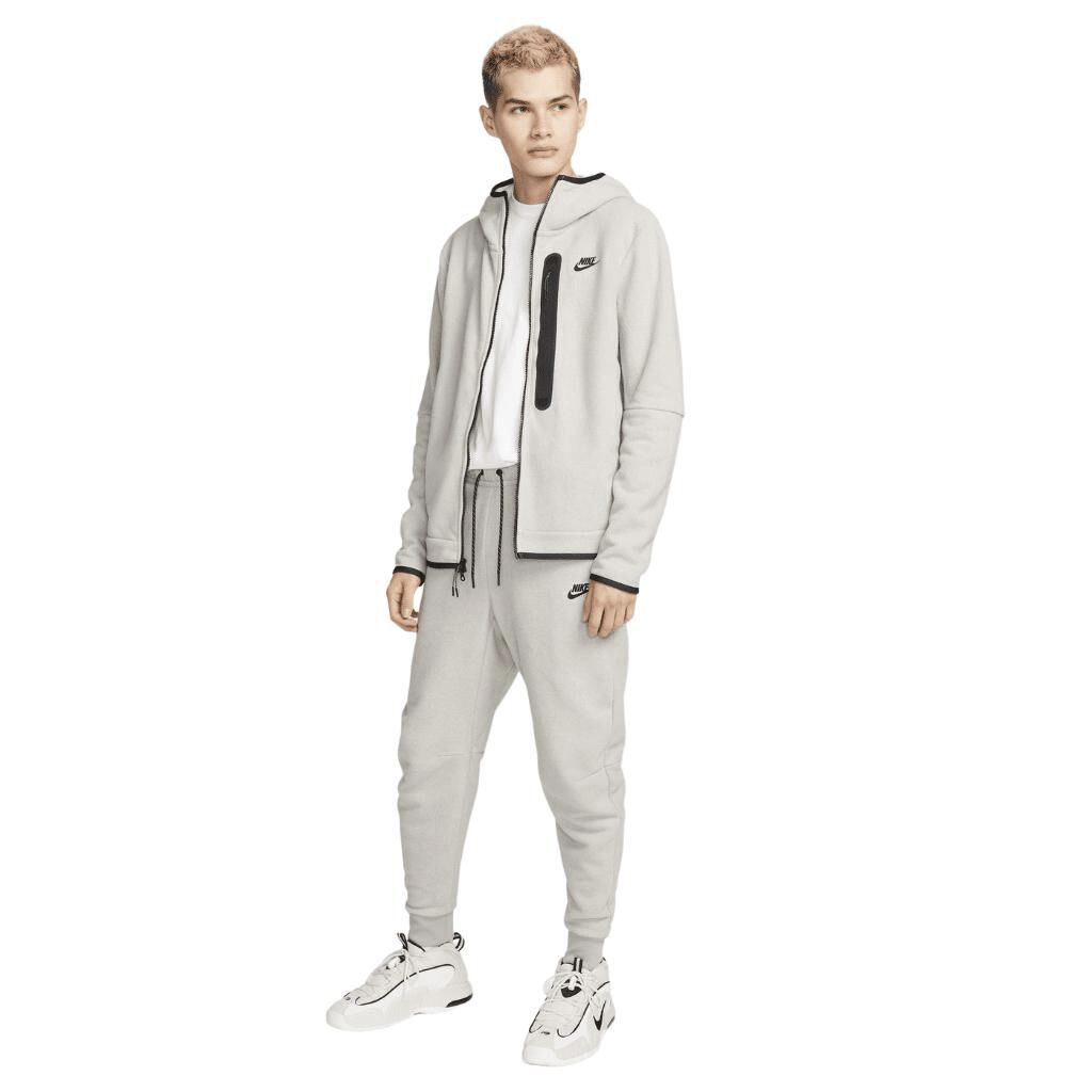 Sportswear Tech Fleece Full-Zip Winterized h&aelig;ttetr&oslash;je
