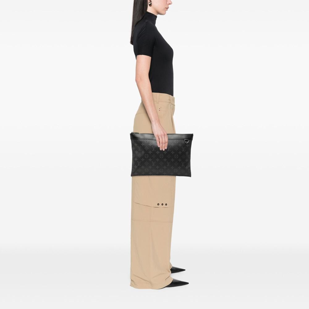 Louis Vuitton Clutch