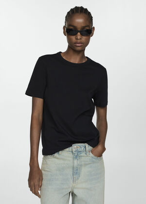 Short-sleeved cotton t-shirt