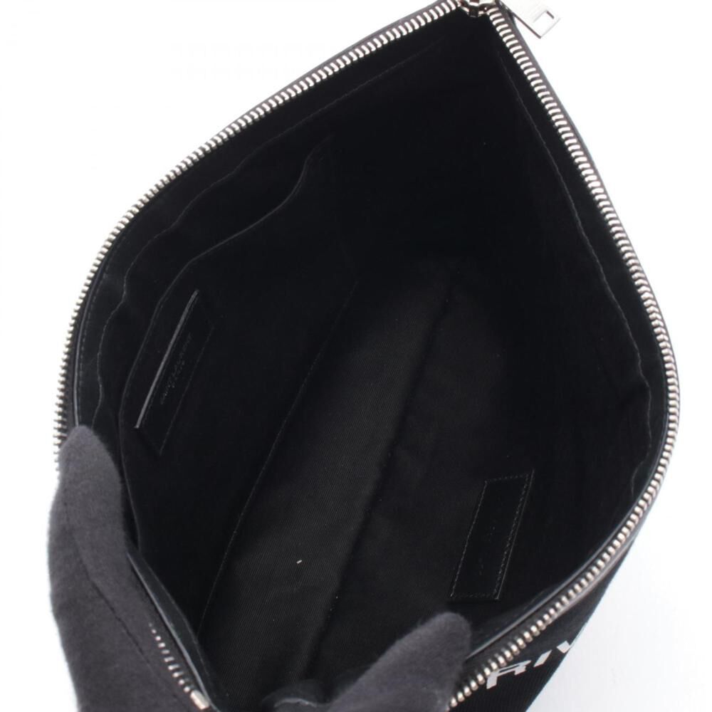Yves Saint Laurent Clutch