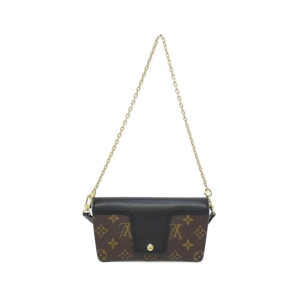 Louis Vuitton Shoulder Bags