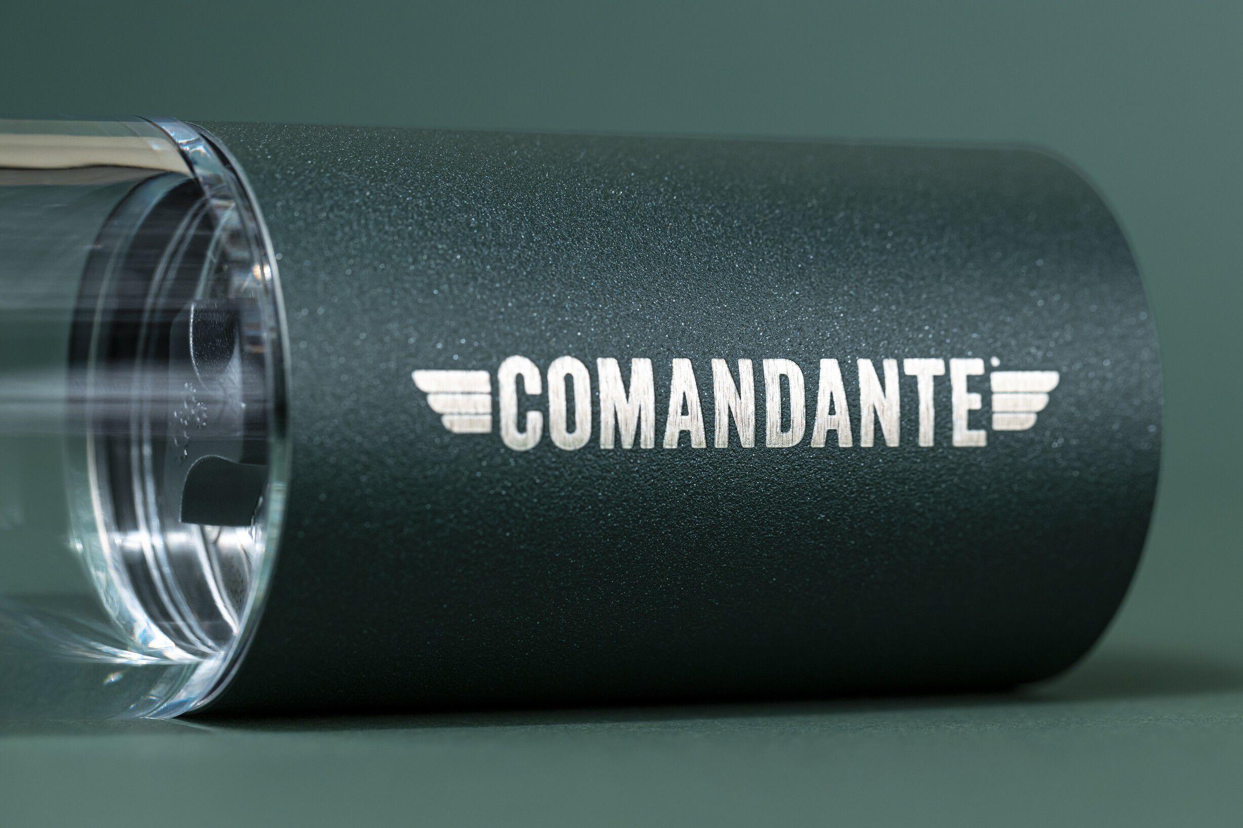 Comandante C40 Nitro Blade MK4 Racing Green
