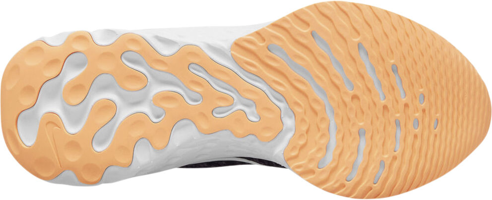 React Infinity Run Flyknit 3 l&oslash;besko