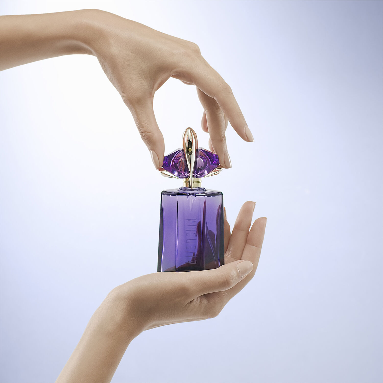 MUGLER Alien Eau de parfum refillable bottle 100 ML