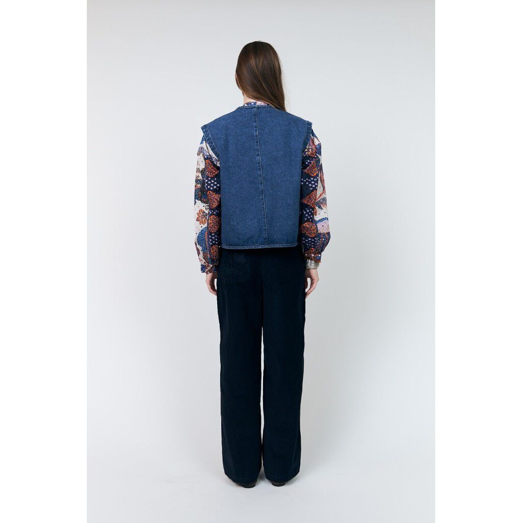 Abbeyll Vest Sl.