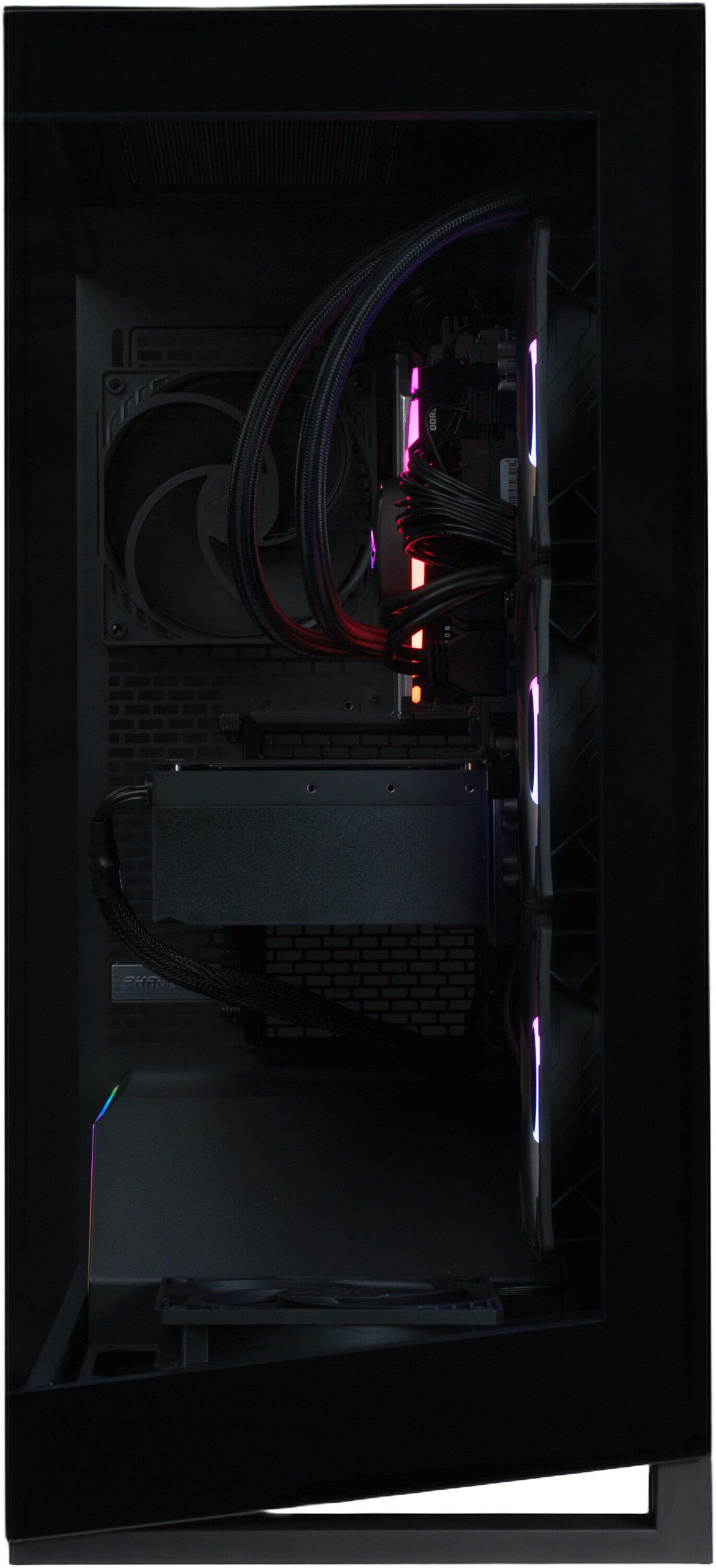 Almighty TR906 - 5090 Gaming PC