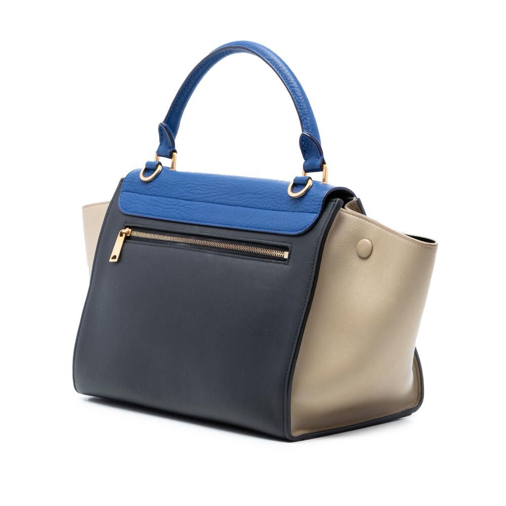 C&eacute;line Trapeze