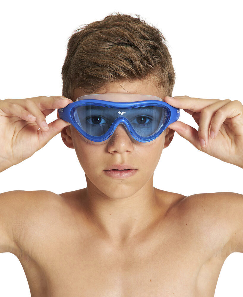 The One sv&oslash;mmebriller