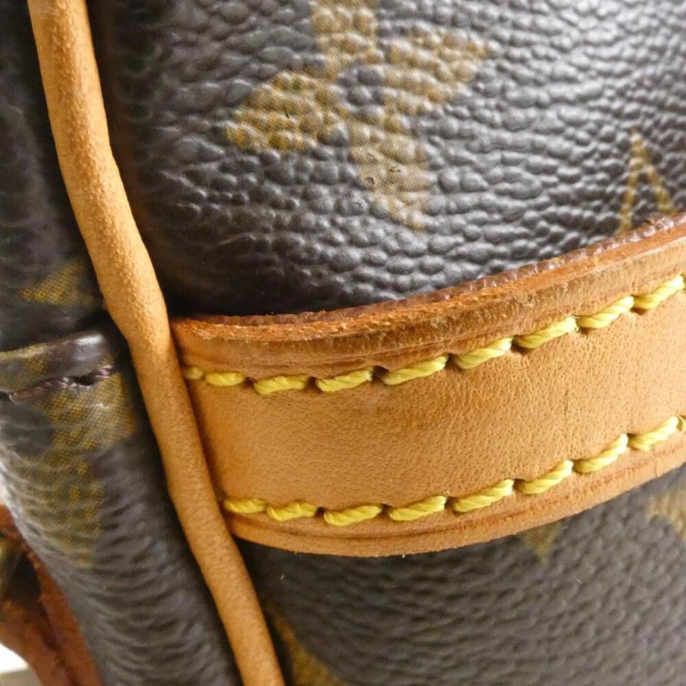 Louis Vuitton Shoulder Bags