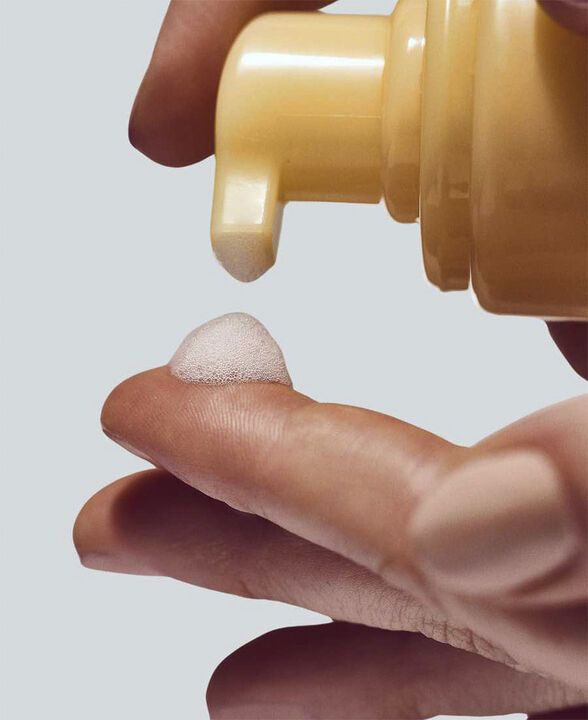 Volume Wizard™ Volumizing Mousse