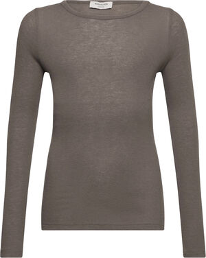 Wool o-neck