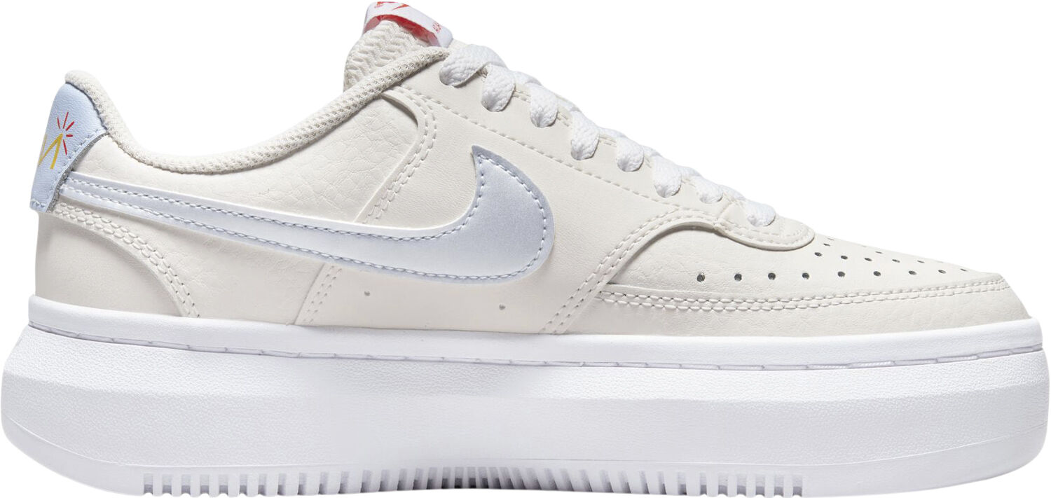 Court Vision Alta Sneakers