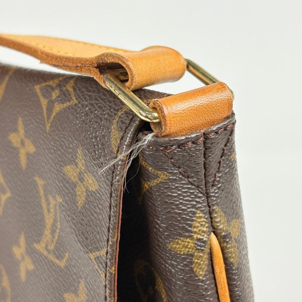 Louis Vuitton Musette Salsa