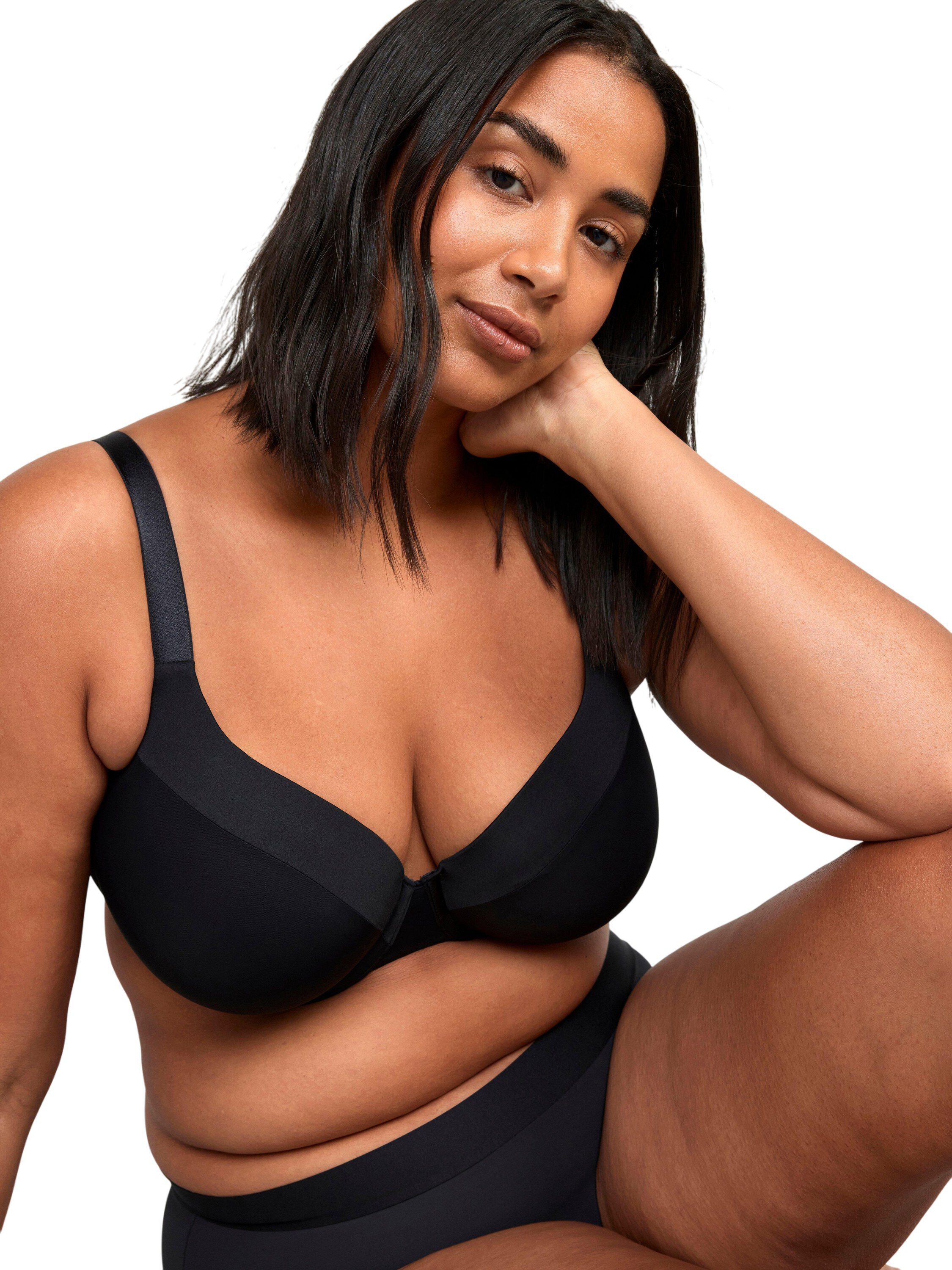 A gorgeous T-shirt bra with full co