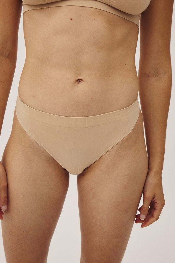 Mellanie 5 S Seamless String