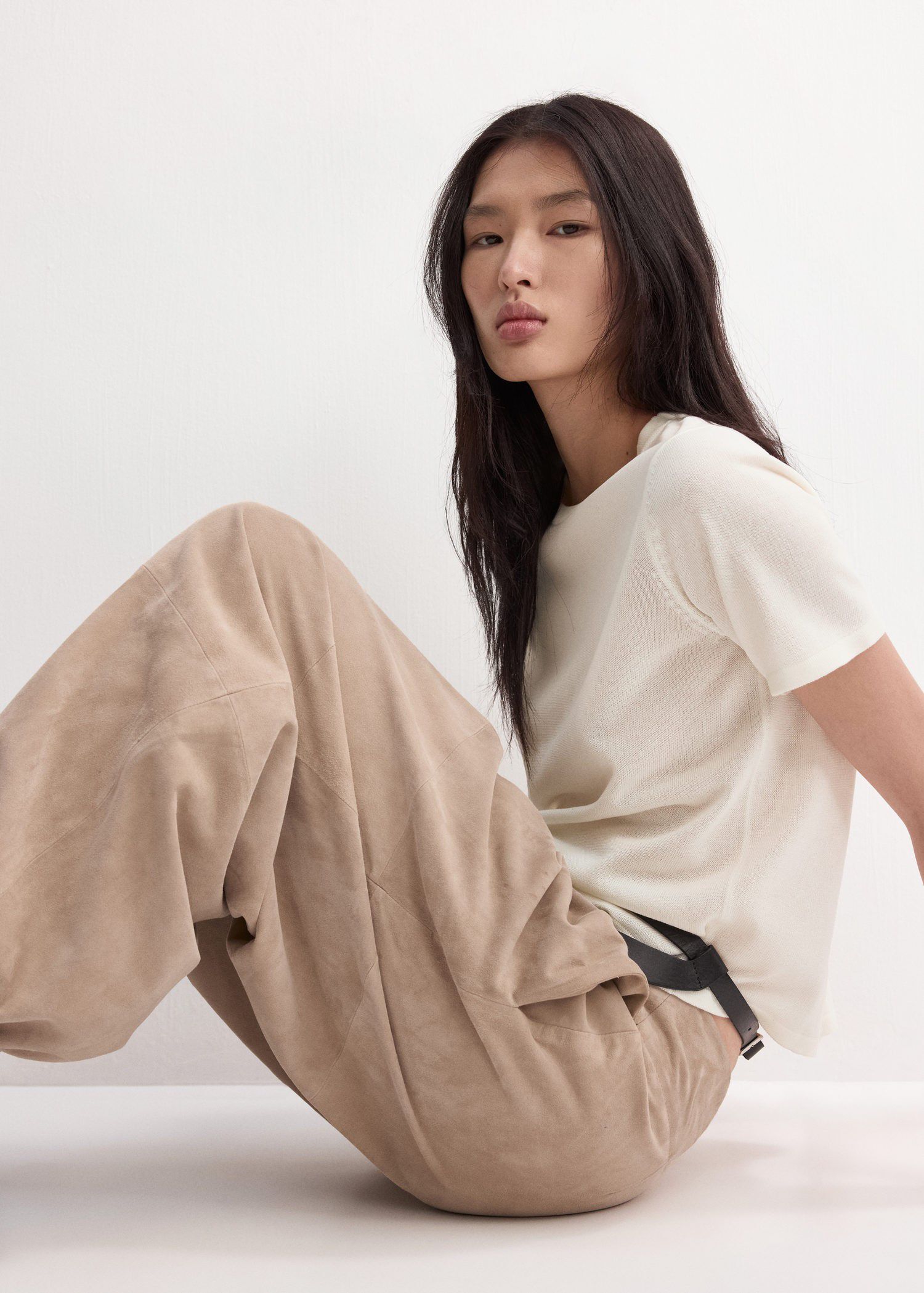 Short-sleeved knitted sweater