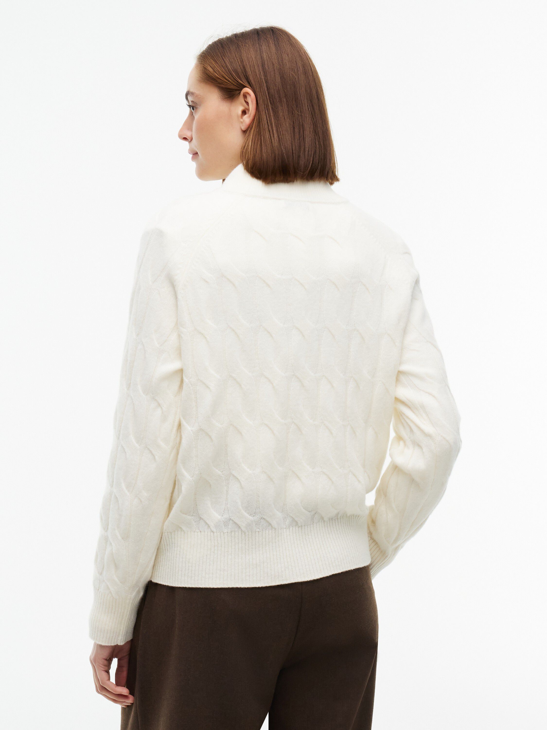 SOFT WOOL CABLE MK-NK HENLEY