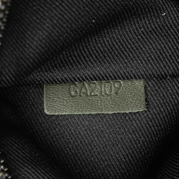 Louis Vuitton Messenger