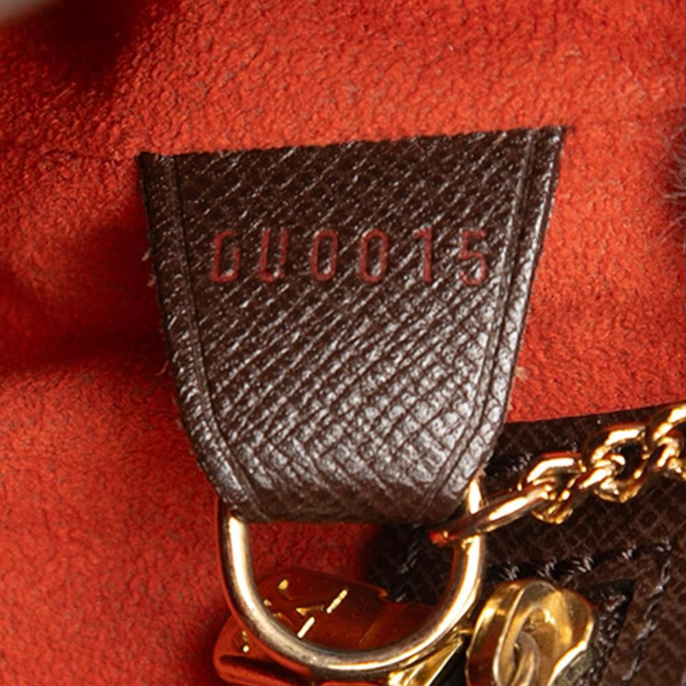 Louis Vuitton Marais