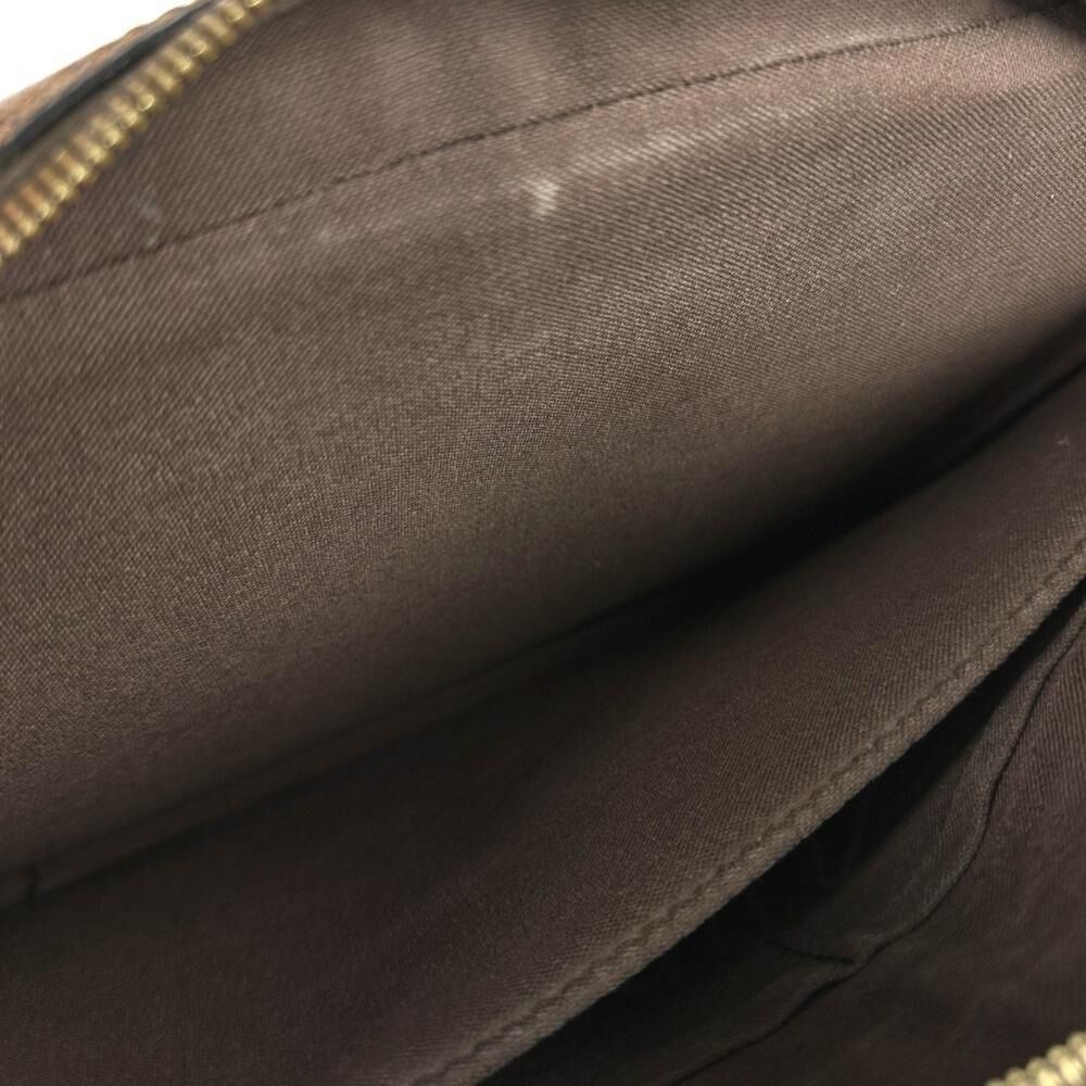 Louis Vuitton Crossbody Bag