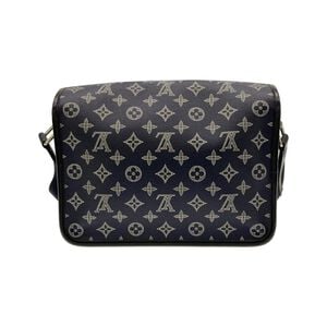 Louis Vuitton Messenger