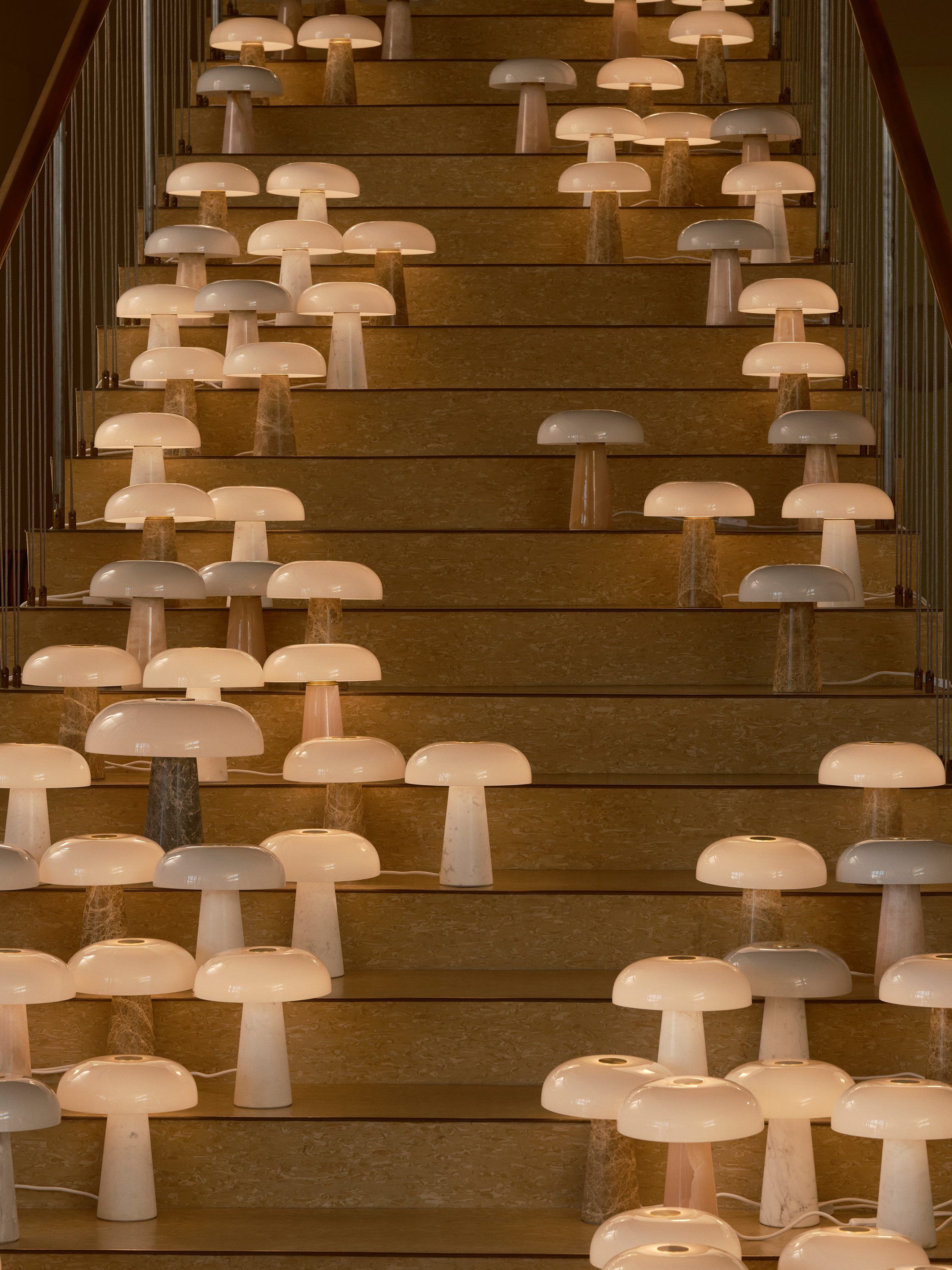 GLOSSY MINI TABLE E14 G45 WHITE