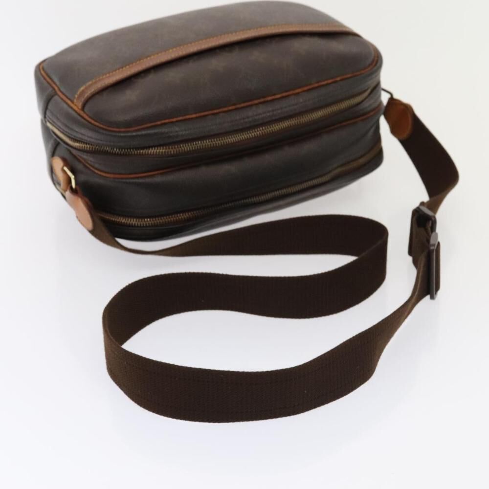 Louis Vuitton Reporter