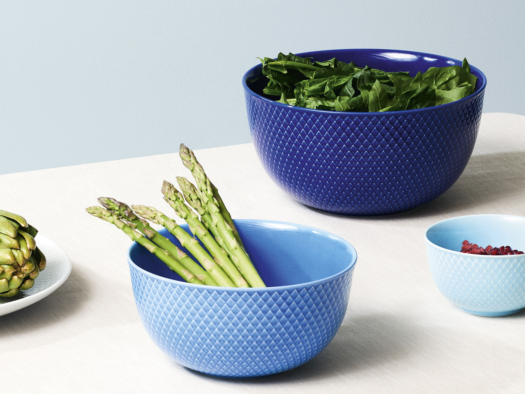 Rhombe Ovalt serveringsfad 42x32 hvid porcel&aelig;n