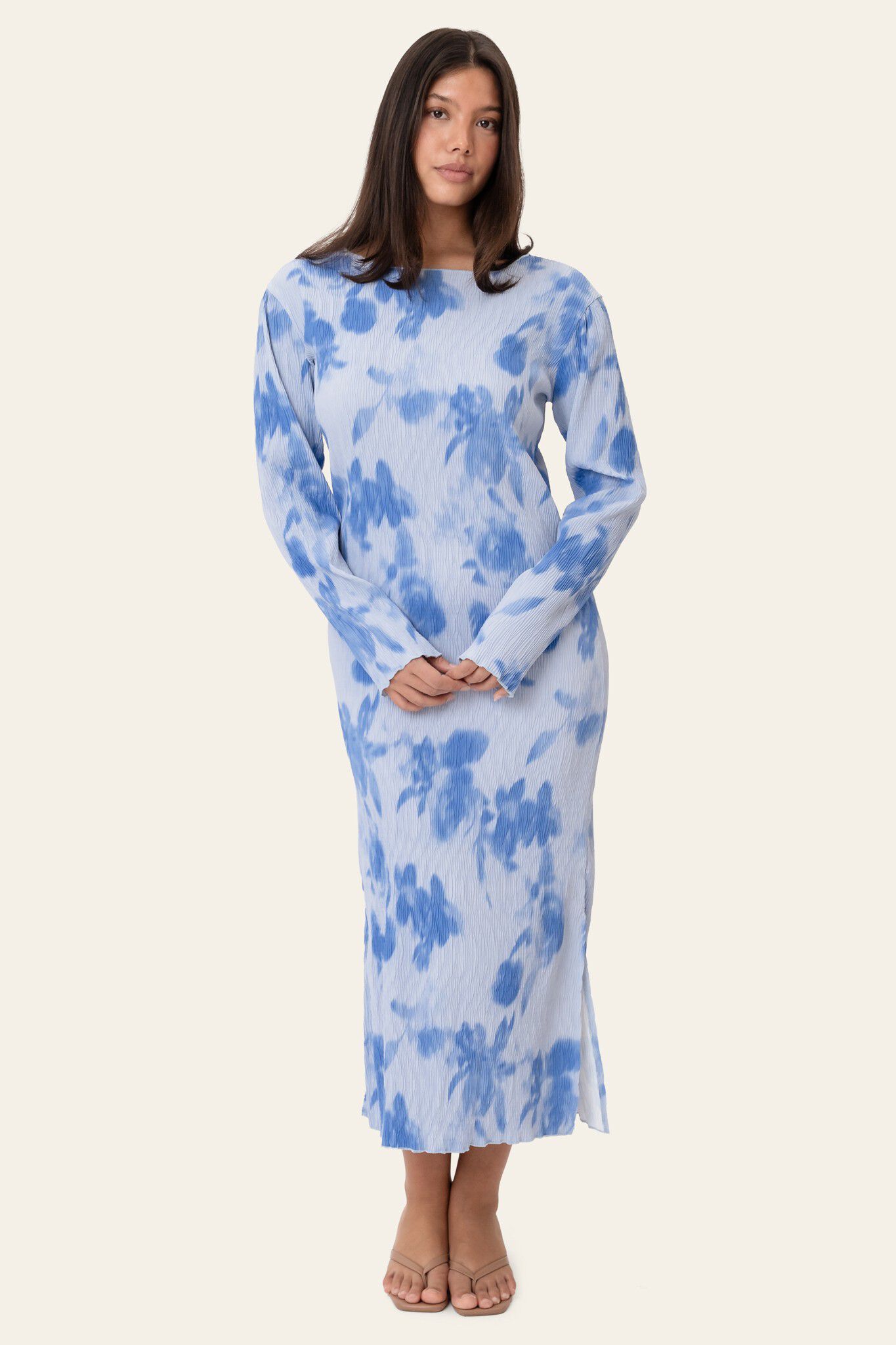 OdaIC Dress - Abstract Blue Flower