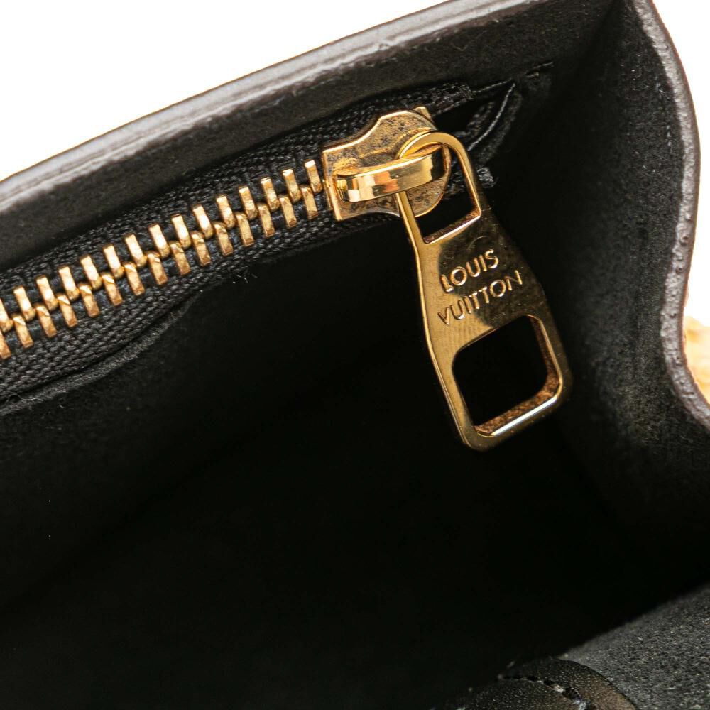 Louis Vuitton Dauphine