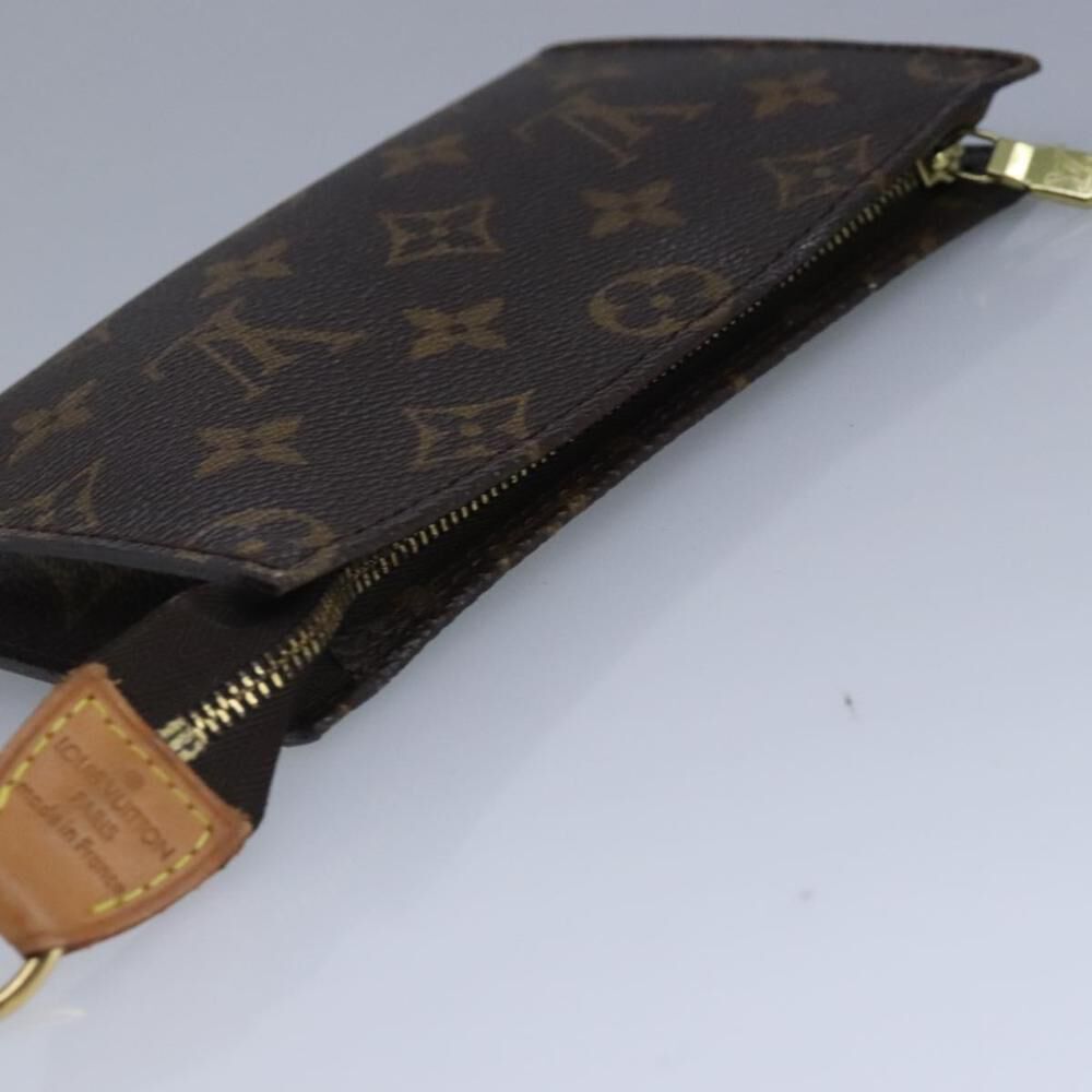 Louis Vuitton Pouch