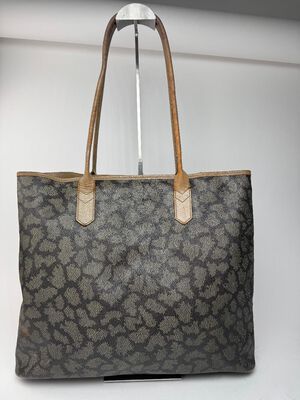 Yves Saint Laurent Tote