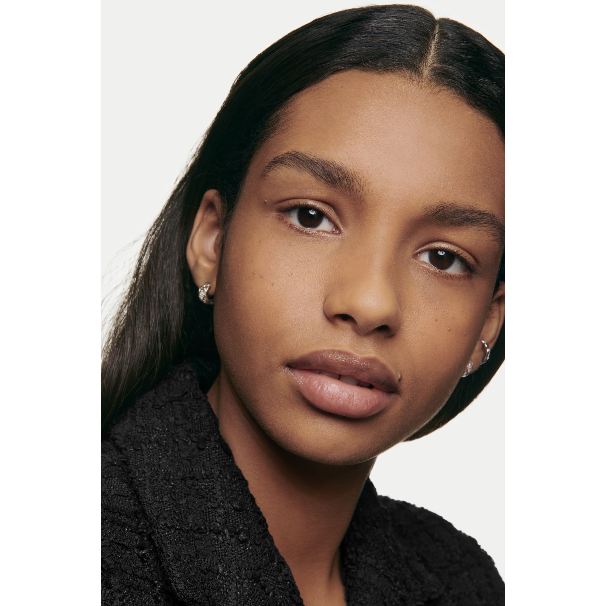 Healthy Glow Sheer Powder