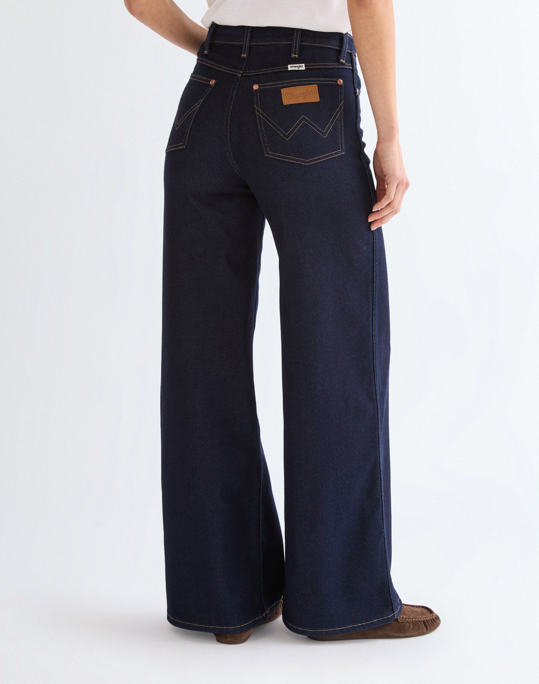 CANYON DENIM_LINES