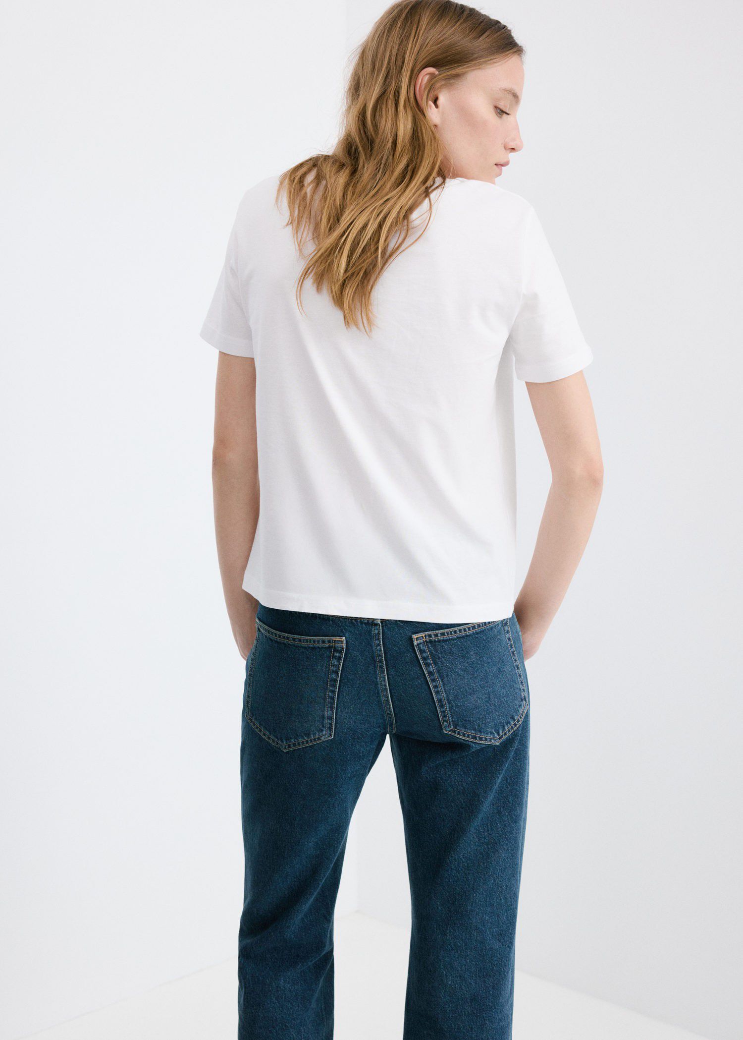 V-neck cotton T-shirt