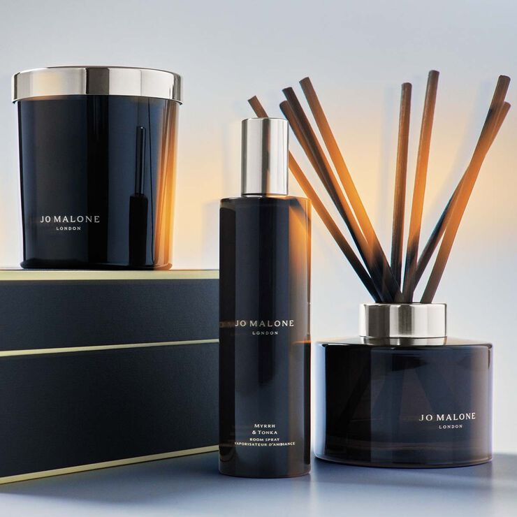 Cypress & Grapevine Scented Classic Candle