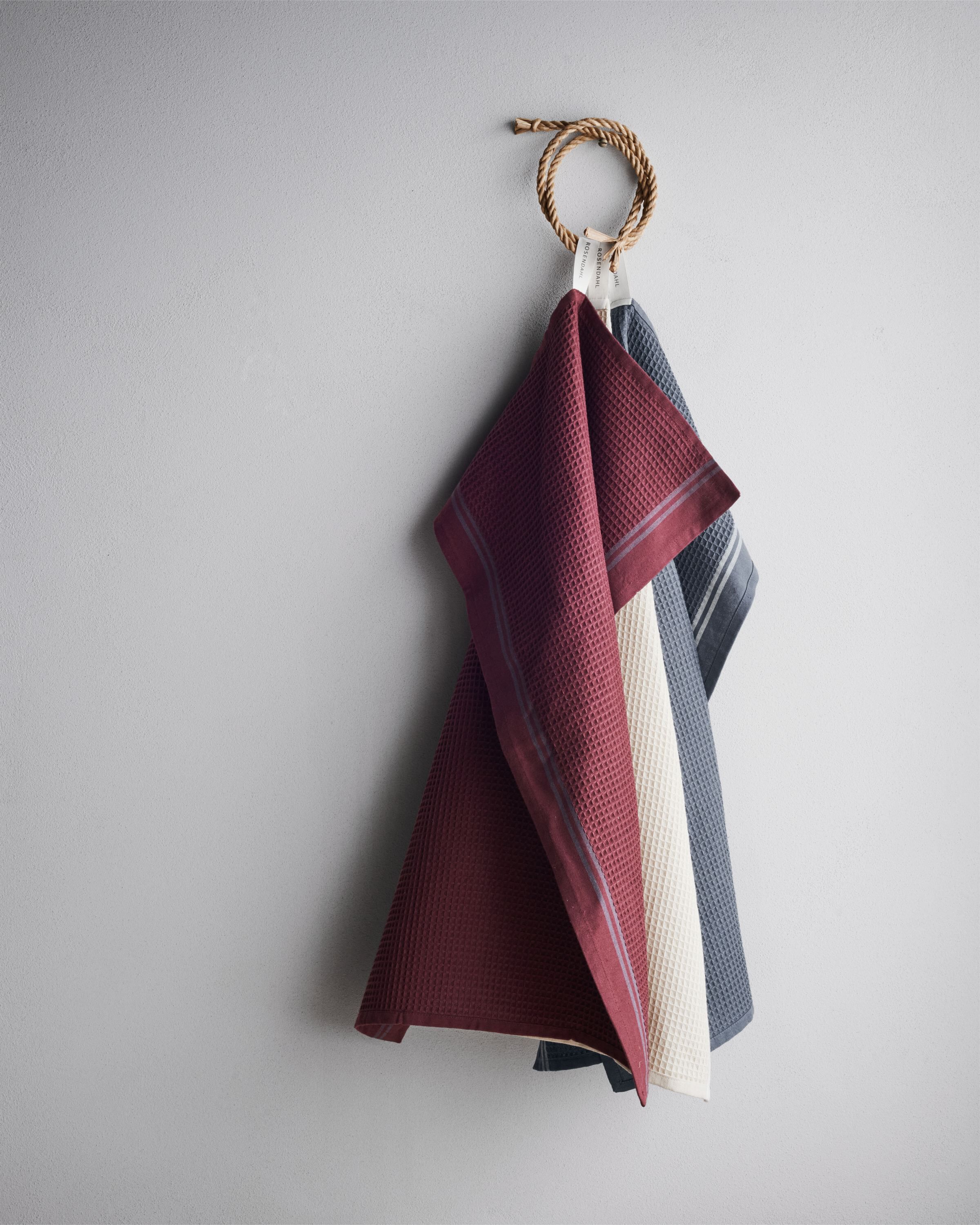 Alpha Viskestykke 50x70 cm bordeaux