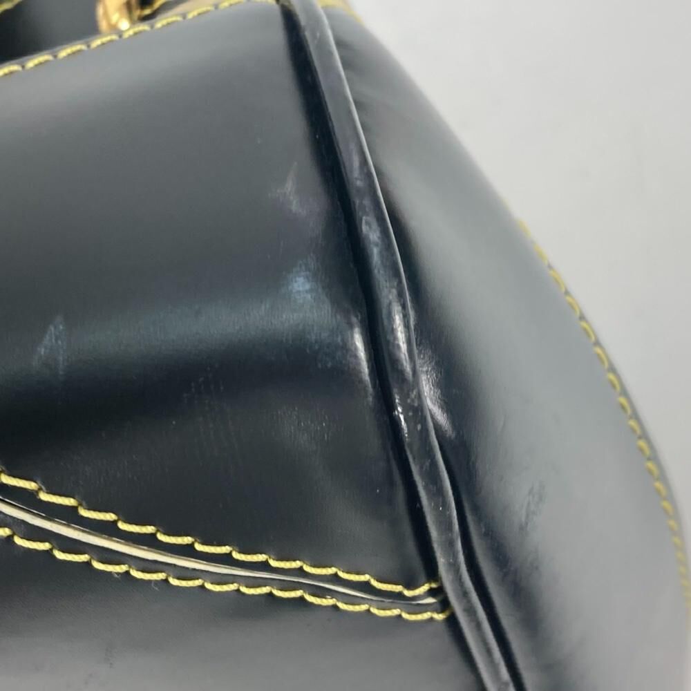 Louis Vuitton Suhali