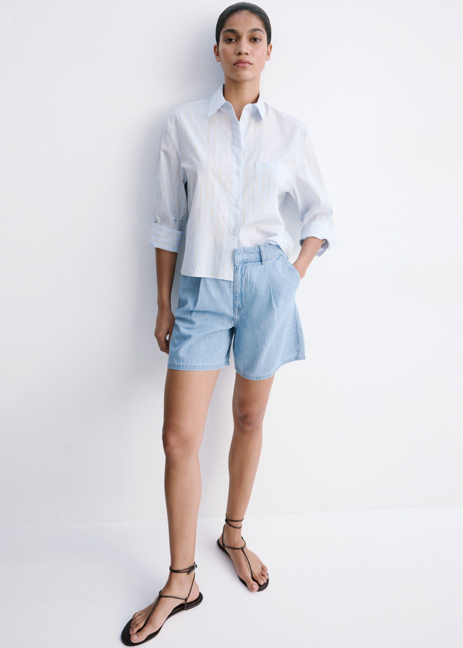 Mid-rise denim bermuda shorts with