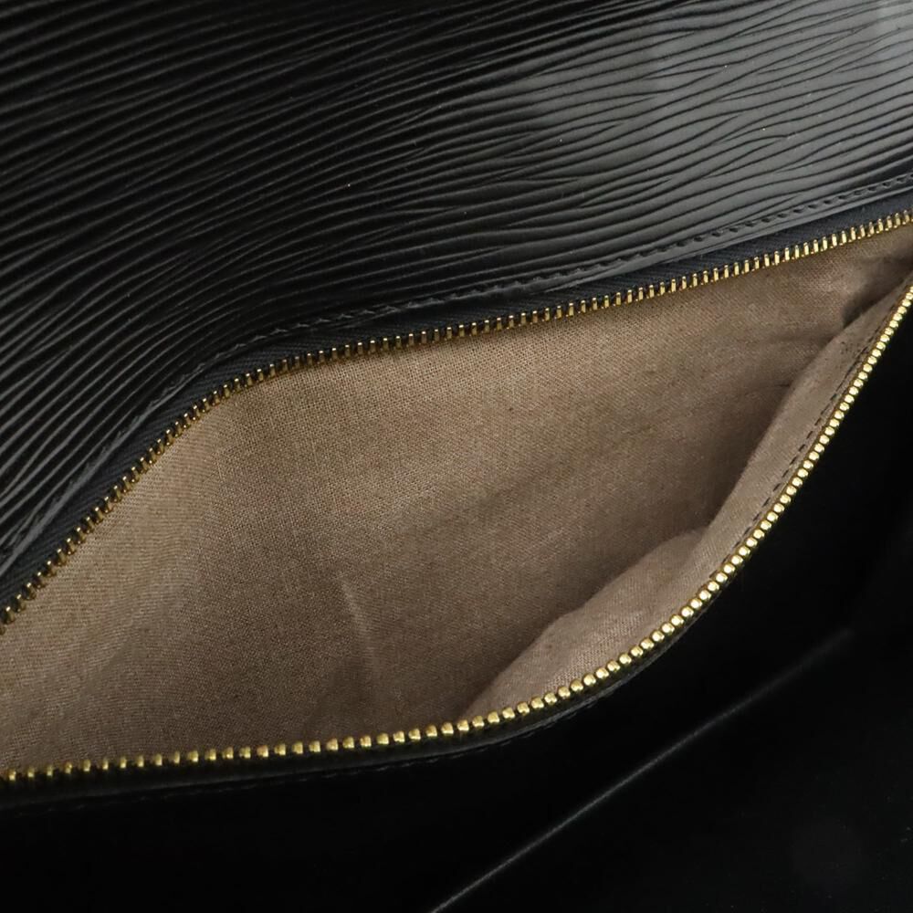 Louis Vuitton Pochette Sellier