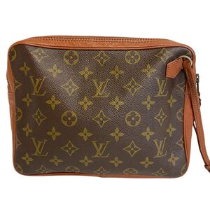 Louis Vuitton Clutch