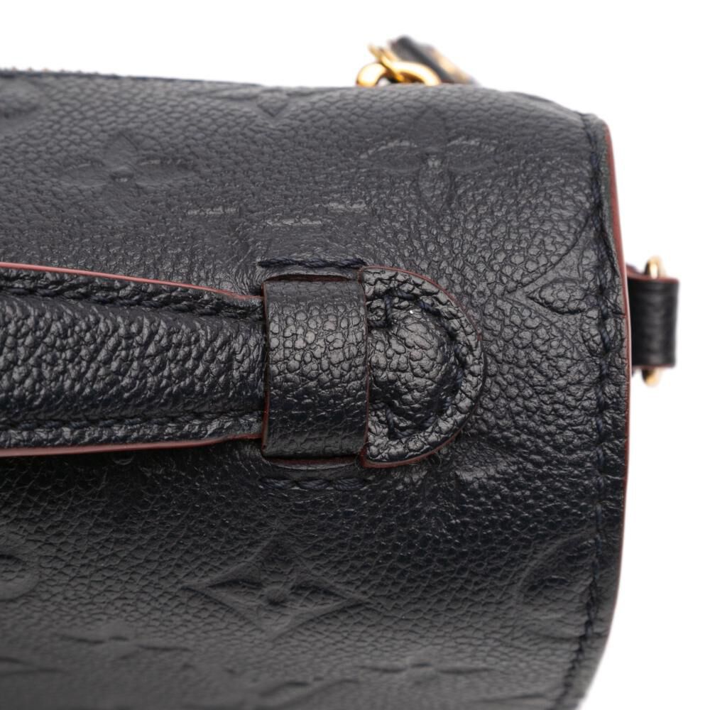 Louis Vuitton Shoulder Bags