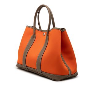 Herm&egrave;s Garden Party
