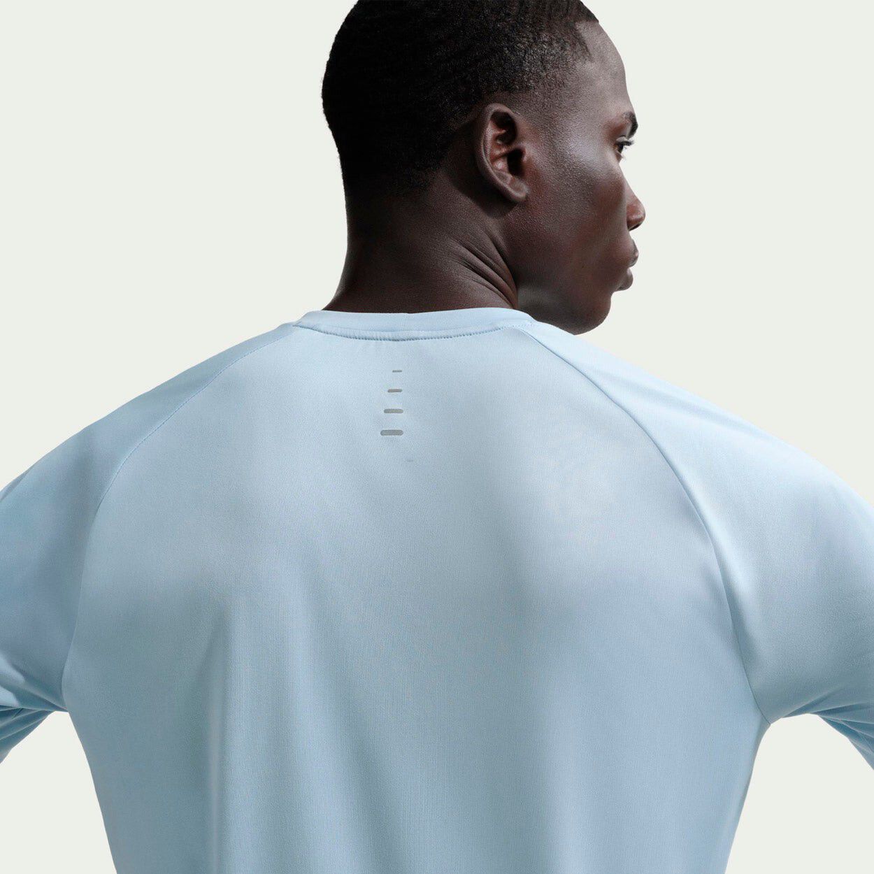 Stride Dri-Fit L&oslash;be T-shirt