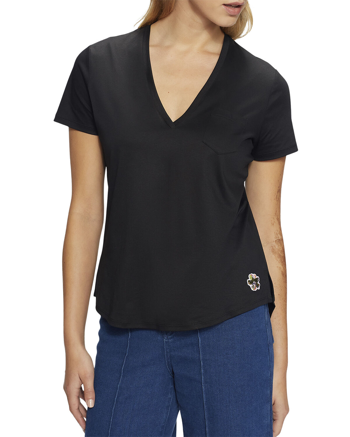 LOVAGE Easy fit v neck tshirt