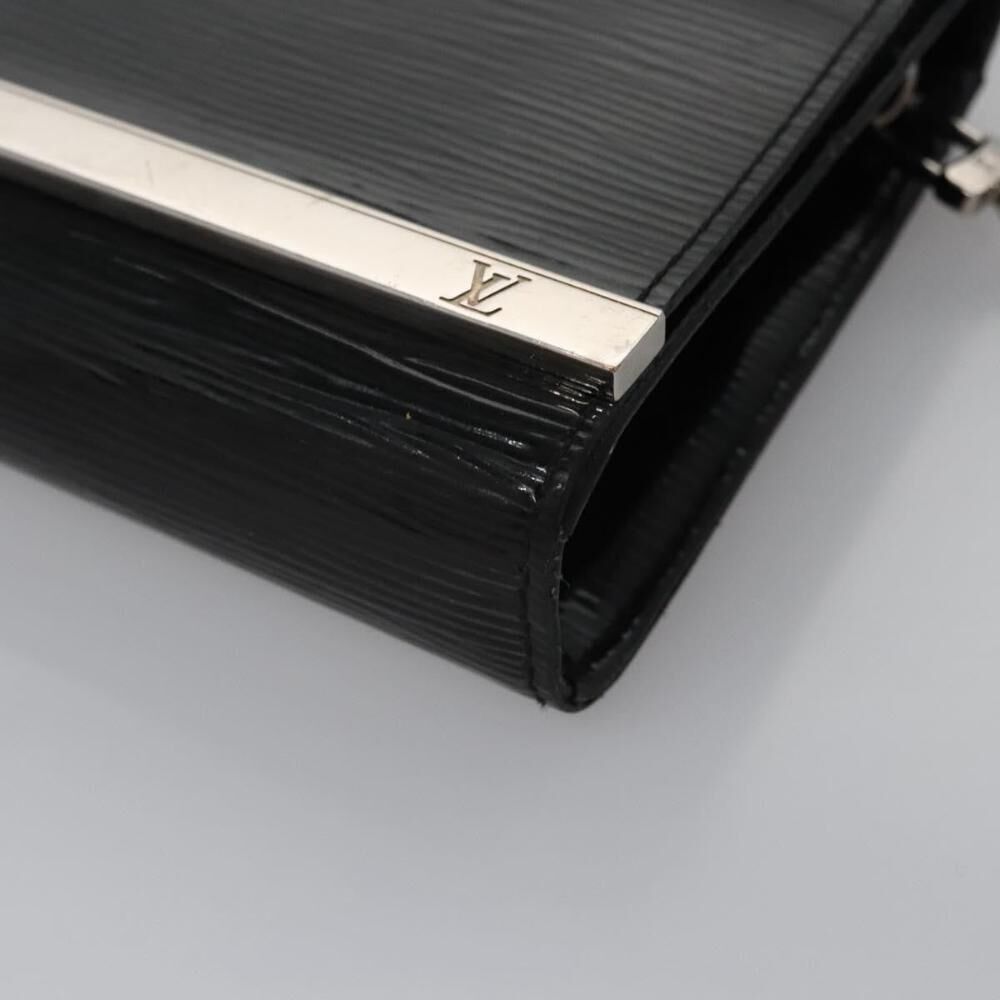 Louis Vuitton Clutch